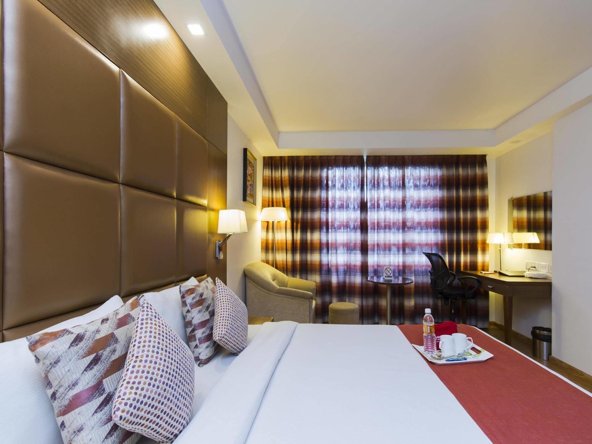 The Atrium Boutique Hotel Mysore Extérieur photo