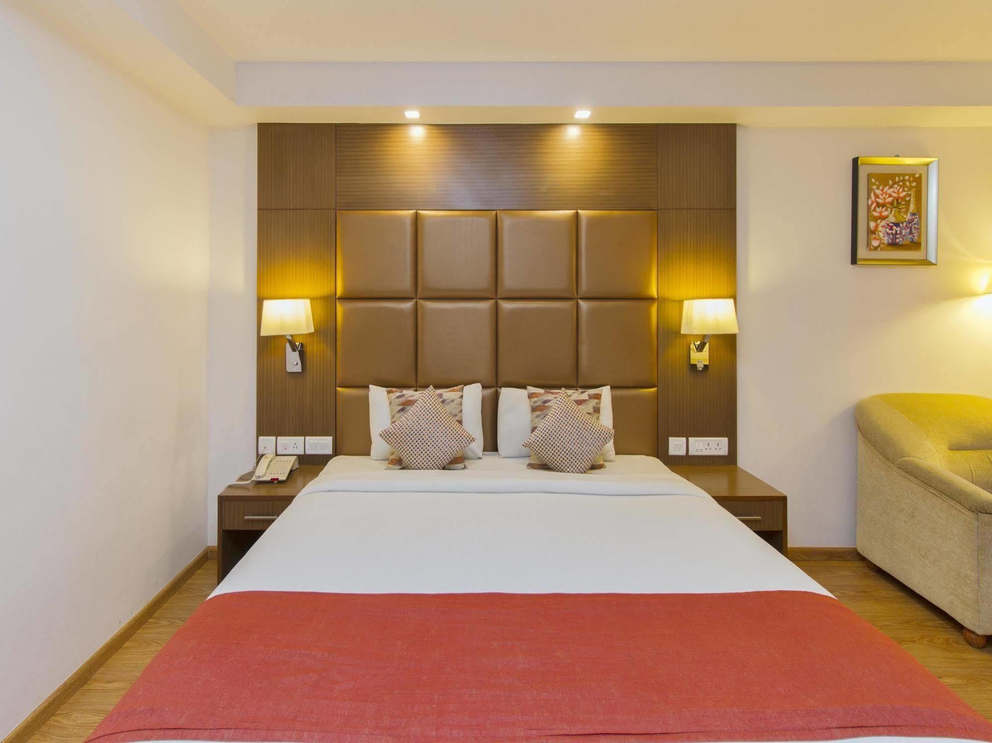 The Atrium Boutique Hotel Mysore Extérieur photo